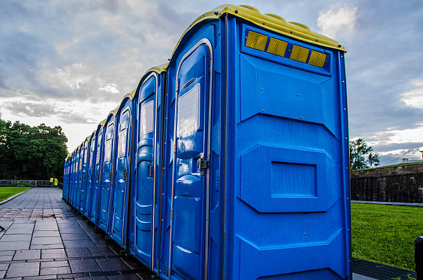 Best Portable restroom trailer rental  in Pine Lakes, FL